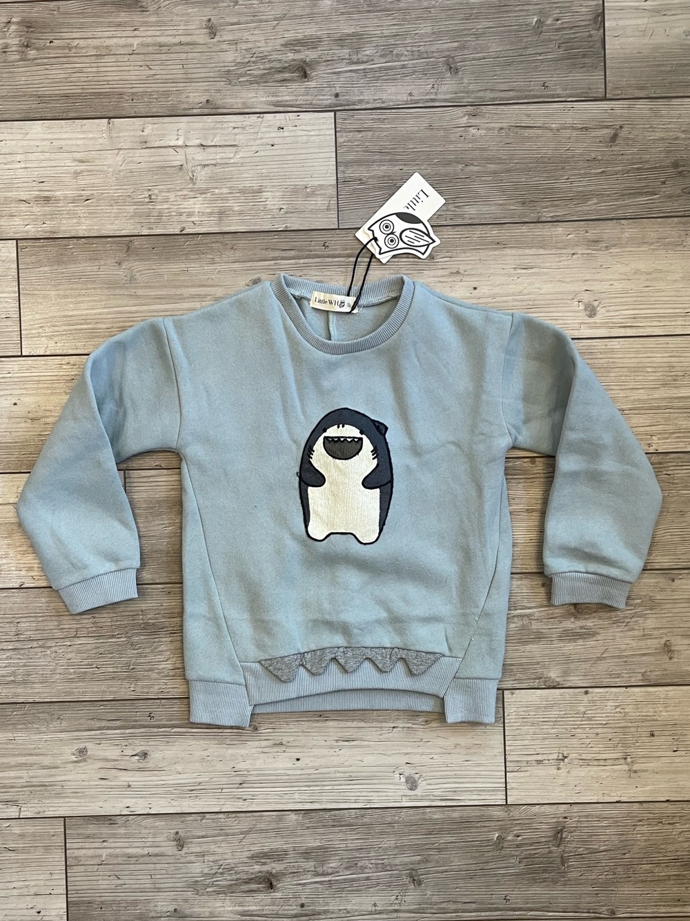 Little Who | Shark Sweatshirt | Size: 6T